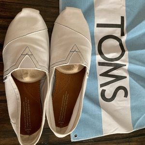 Tom’s Shoes, White (in box), worn once. Size 10